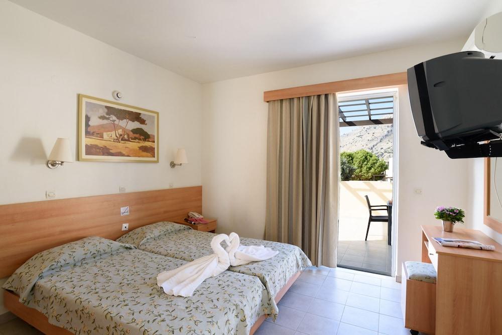 Matina Pefkos 3* Pefki