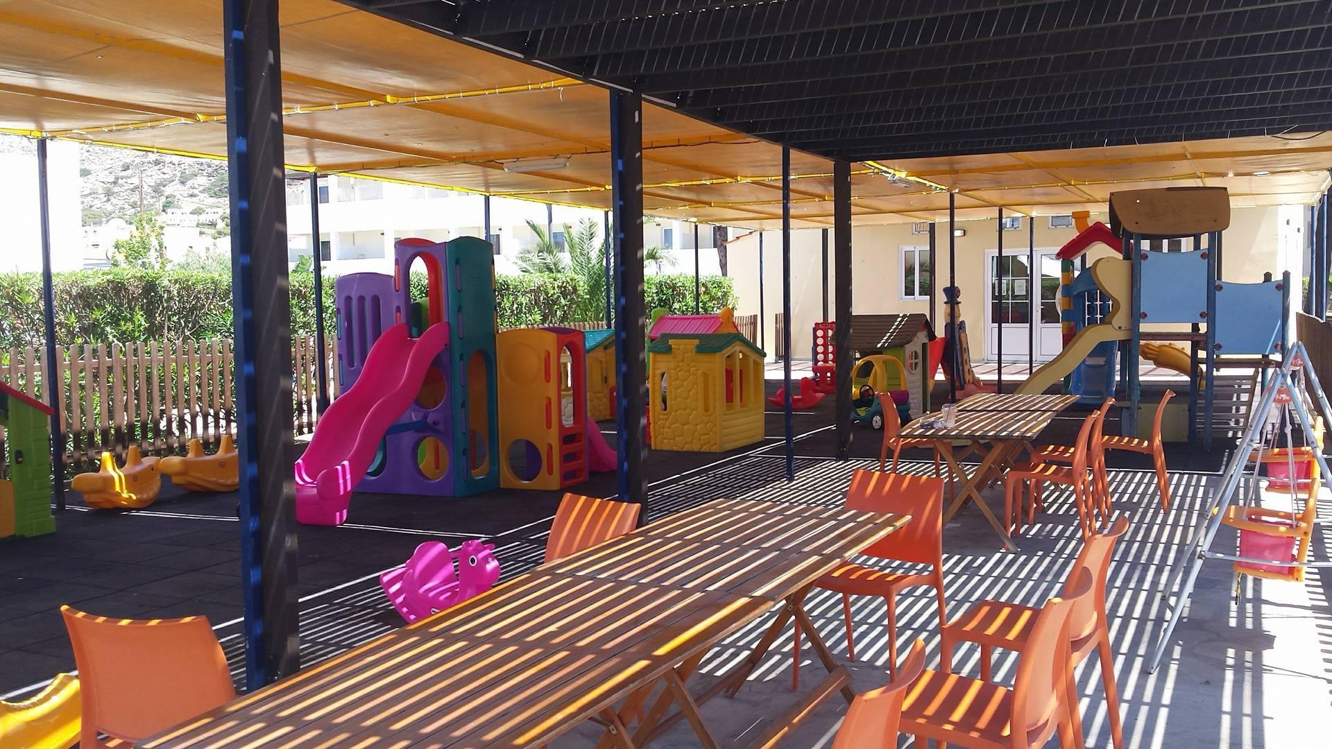 Matina Pefkos Apartahotel